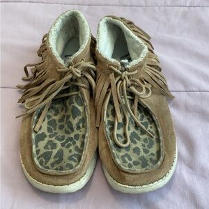 Very G Sia Fringe Shoe